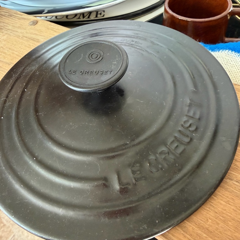 Le Creuset Black Enameled Cast Iron Dutch Oven Lid with Knob #18 France